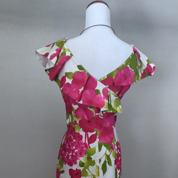 Fuchsia Floral print Dress - Picture 2 of 9
